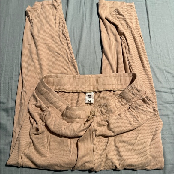 Senita Athletics Ribbed Culottes - Picture 3 of 3